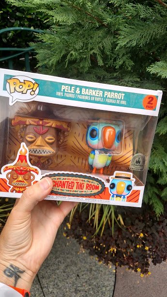 Funko Pop! Disney Parks Exclusive Pele & Barker outlet Parrot